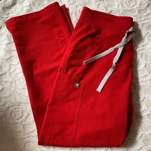 LIMITED EDITION *WINNING RED* figs kade cargo